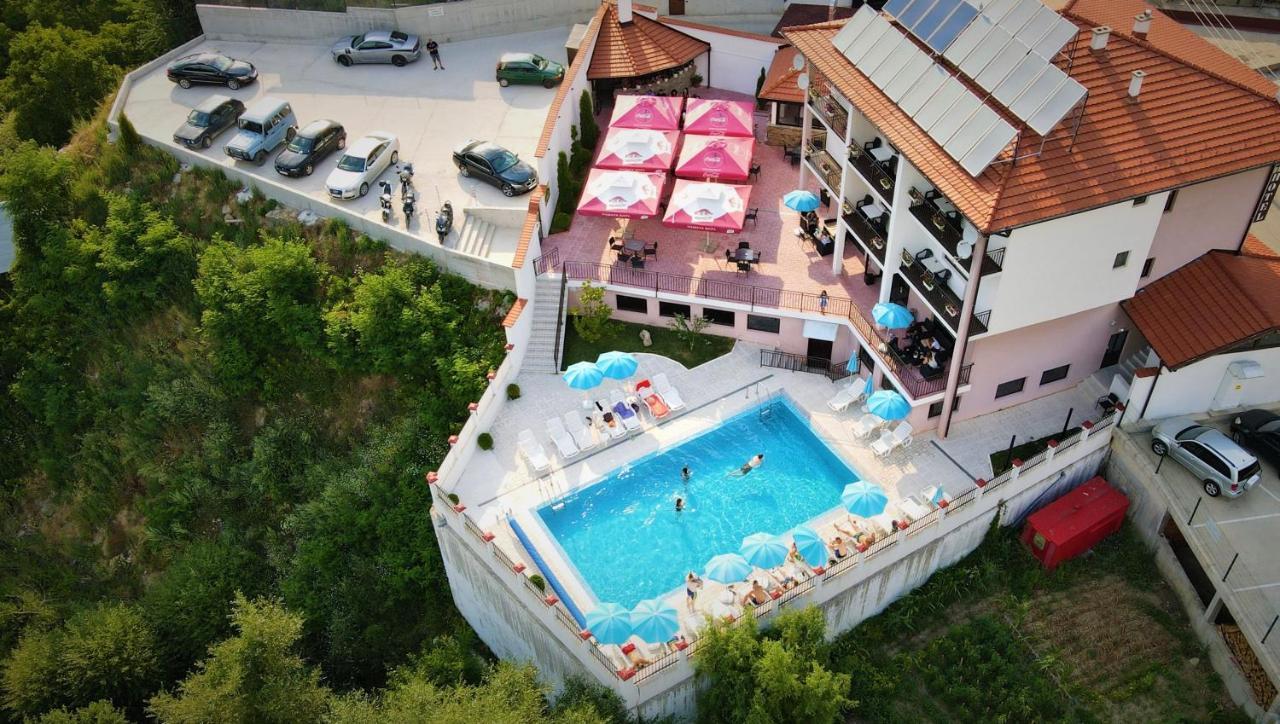 Hotel Deyanira Gorno Dryanovo Экстерьер фото